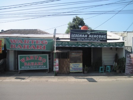 Lesehan Mencong