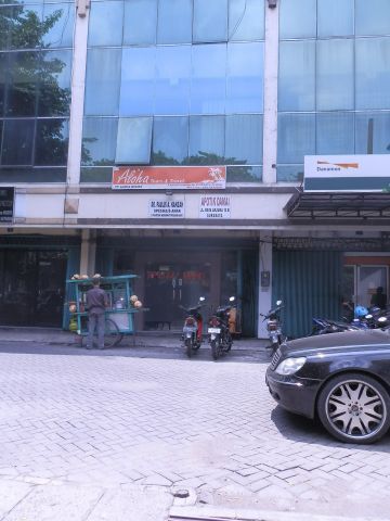 Apotik Damai