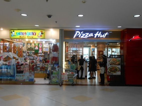 Pizza Hut - Medan Fair