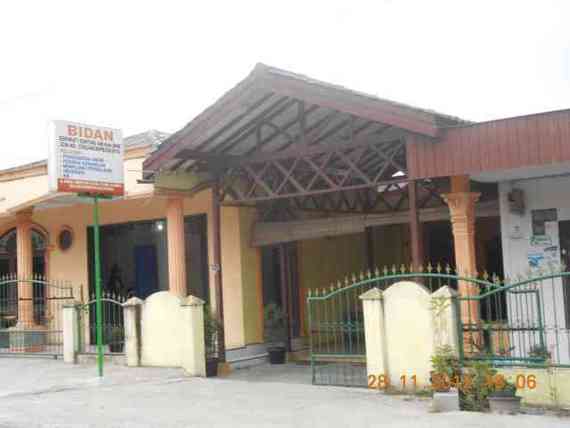 Bidan Seriwati Ginting