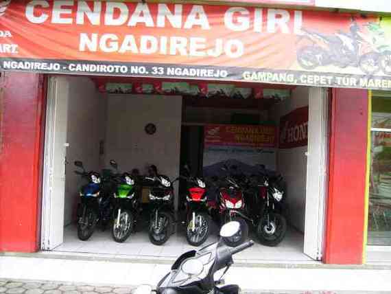 Cendana Giri