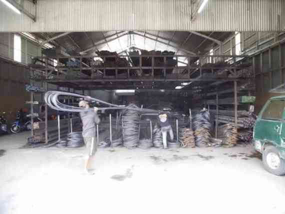 Toko Besi Karya Putra