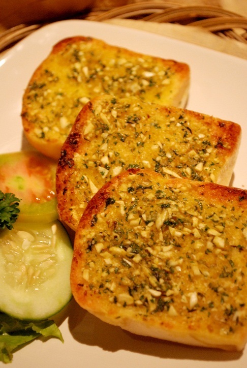 Garlic Brood at Broti Snack Room Jakarta
