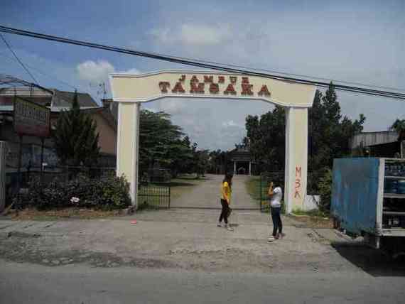 Jambur Tamsaka