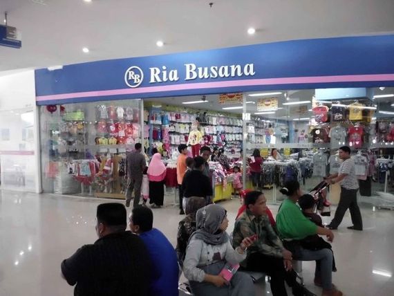 Ria Busana