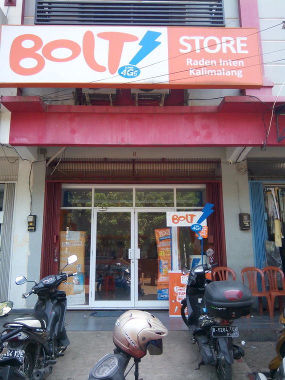 Bolt Store Kalimalang