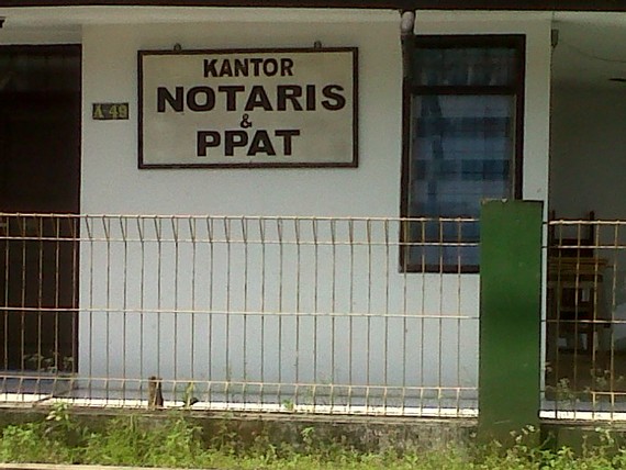 notaris yana maulana