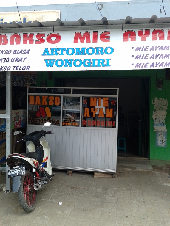 Bakso Mie Ayam Artomoro Wonogiri