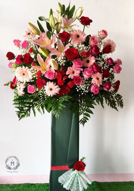 Congratulations Standing Flower