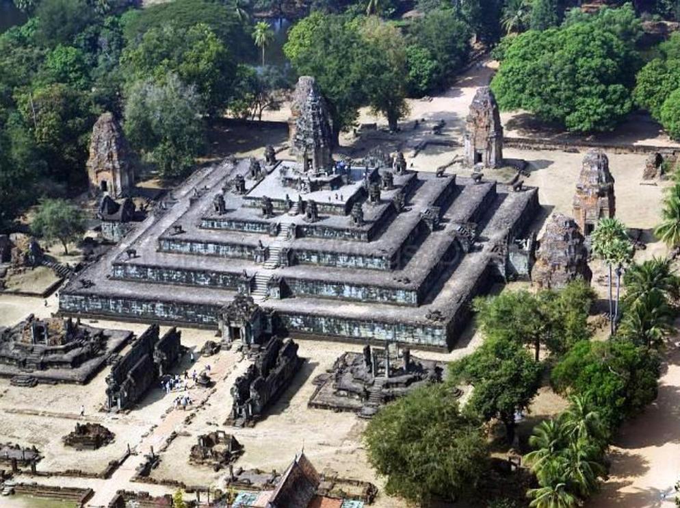 Bakong temple