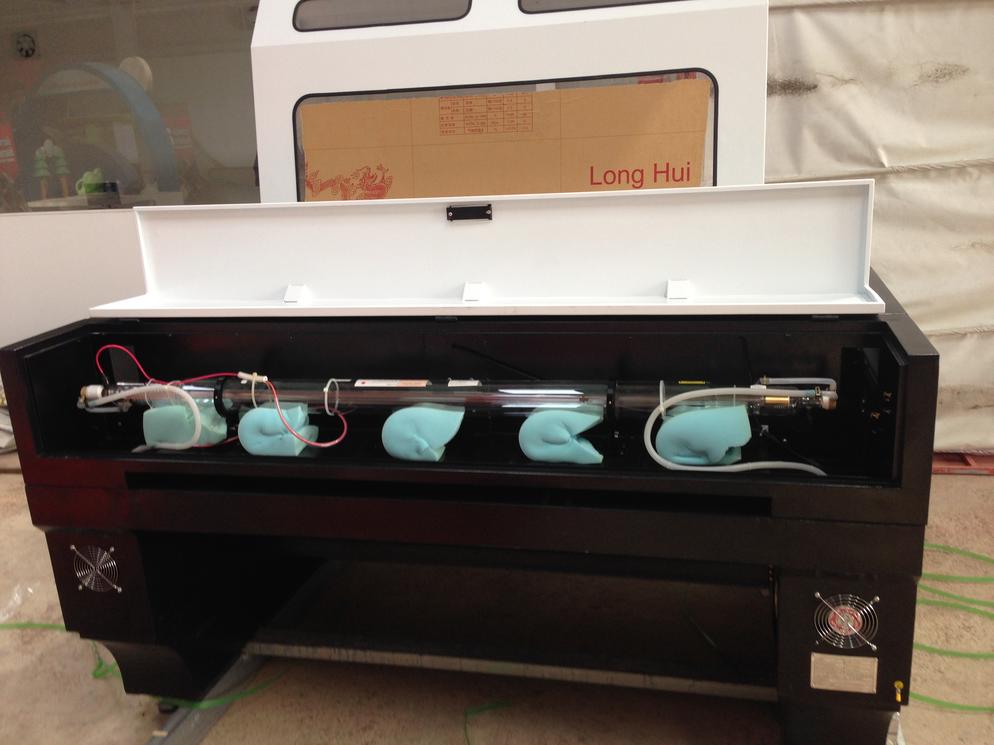 Laser Cutting Machine