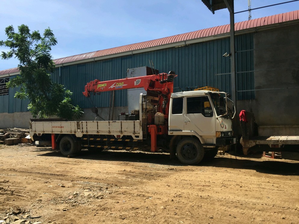 Pen Kim Leang Crane Services