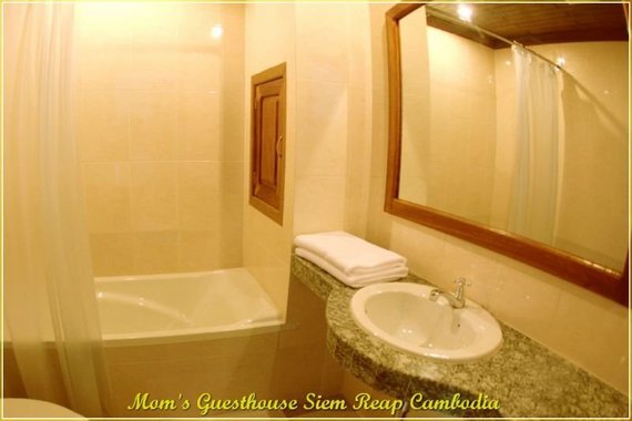 Luxurious Bathroom of the Deluxe Rooms at Moms GuestHouse Siem Reap