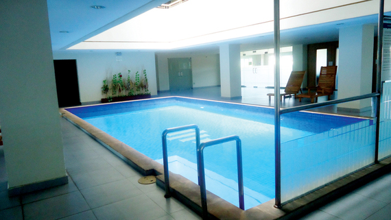 Swimming Pool (1)