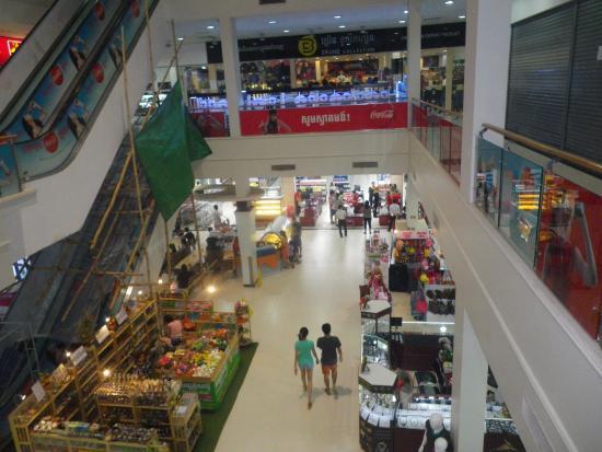 Lucky Mall