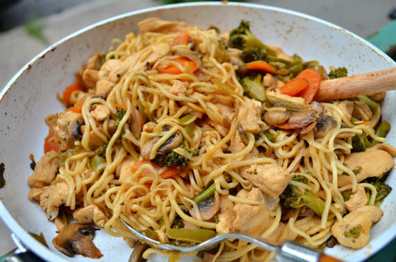 EGG & VEG. FRIED NOODLES WITH MIXED VEGETABLES