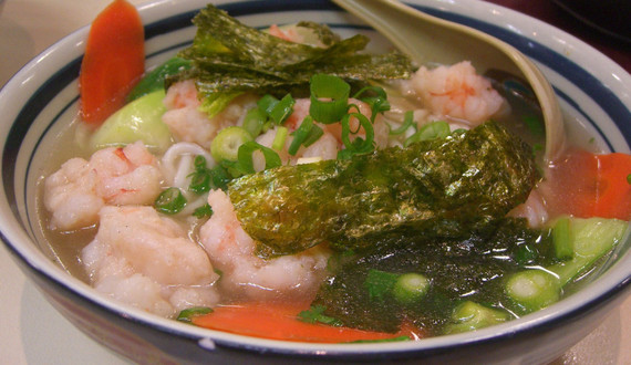 SEAFOOD WITH SEA WEED SOUP