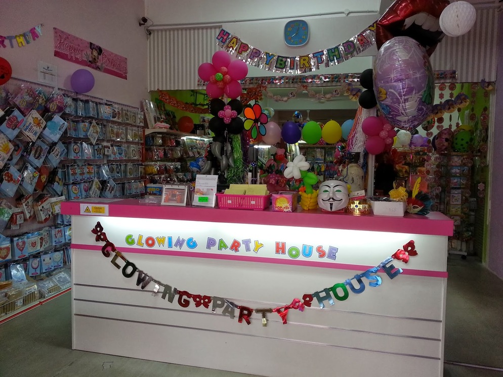 Glowing Party House Kajang