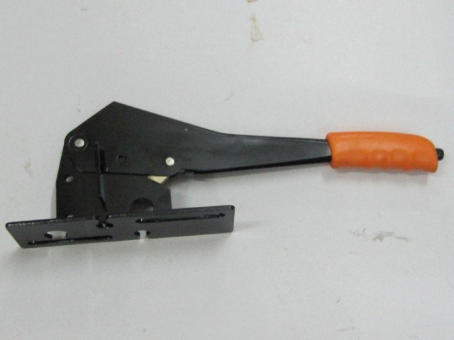 3823543M91 HAND BRAKE ASSY