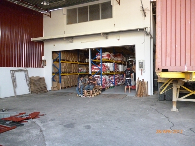 outlook store