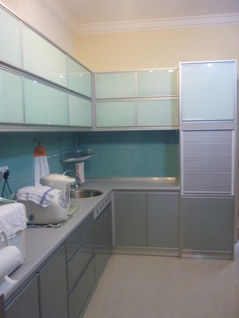 kitchen cabinet