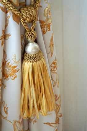 tassel-tie-back