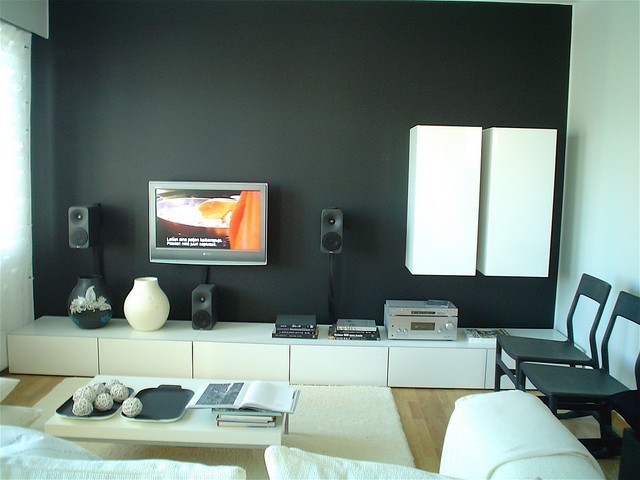 37 [640x480]