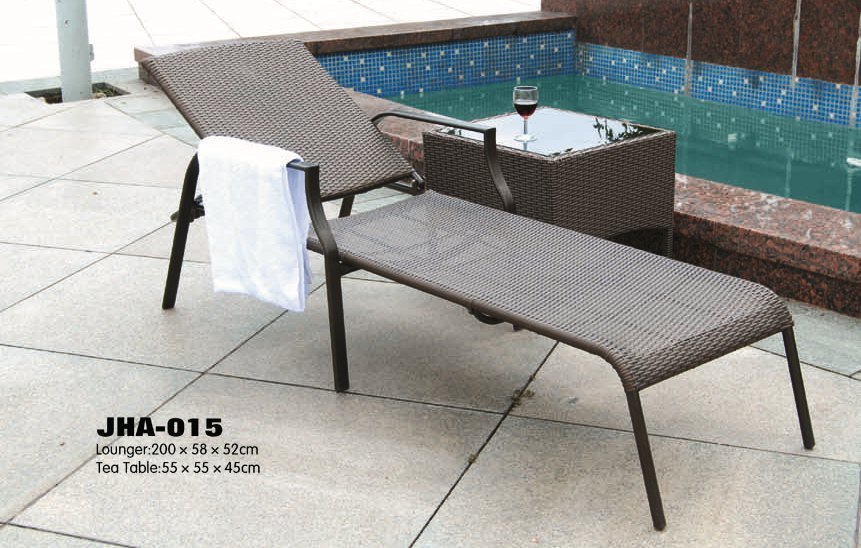 SWIMING POOL LOUNGER.JHA-015