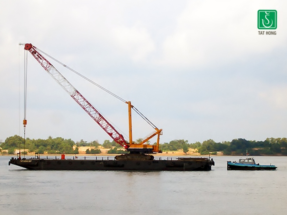 crawler crane barge kobelco 20090528