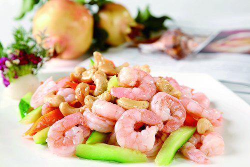 Shelled Prawns with Cashew Nuts