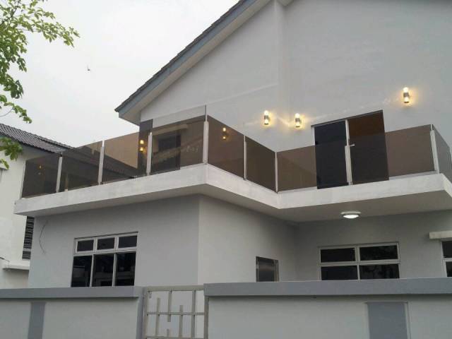 mmexport1381399385984