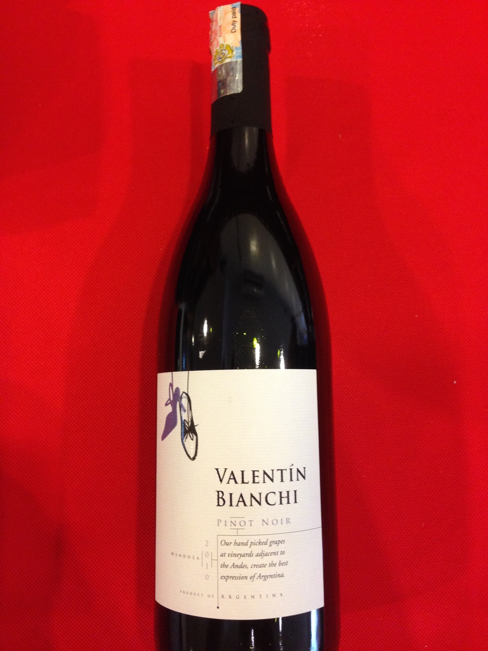 Valentin Bianchi Pinot Noir 2010