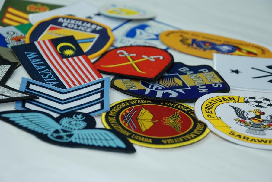 Woven labels 