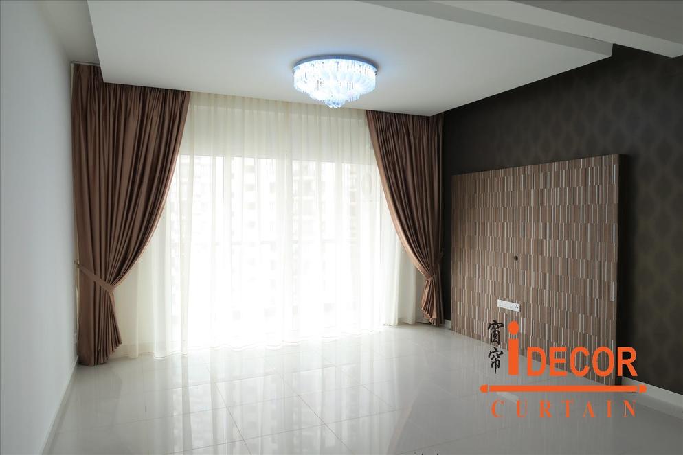 Curtain08