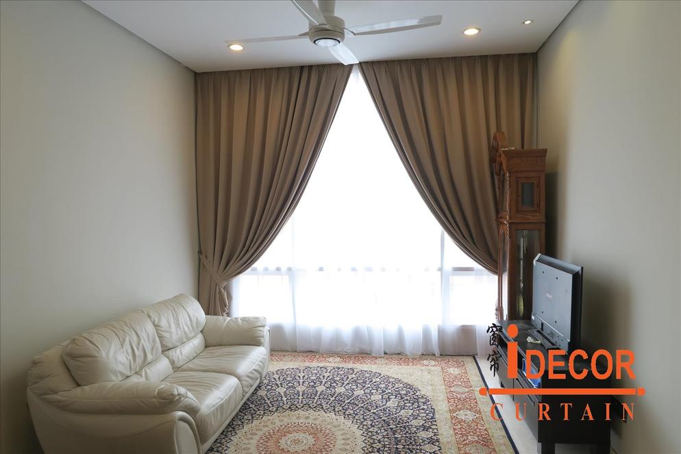 Curtain09