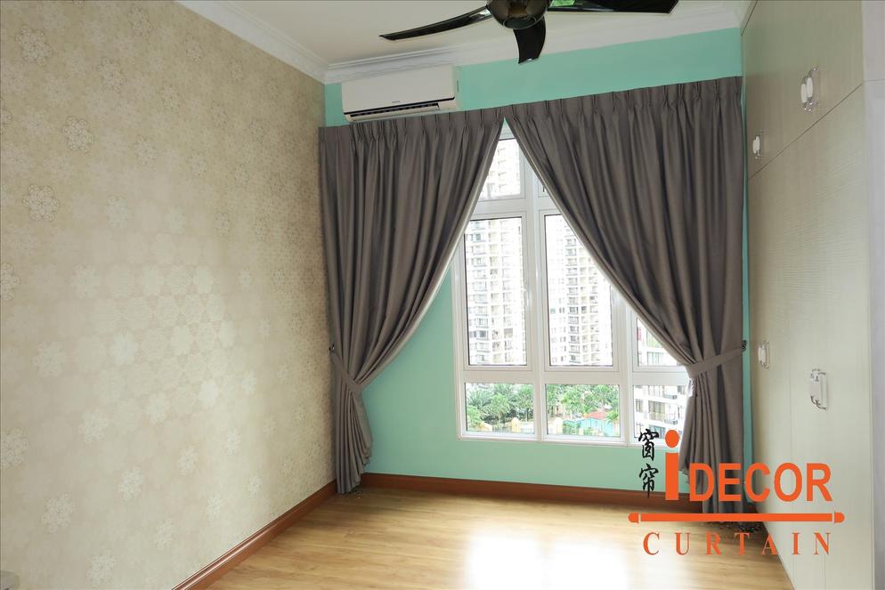 Curtain06
