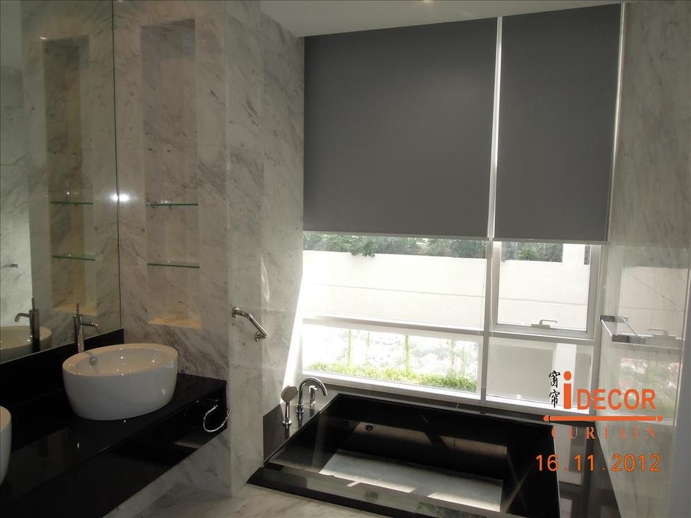 Roller Blinds09