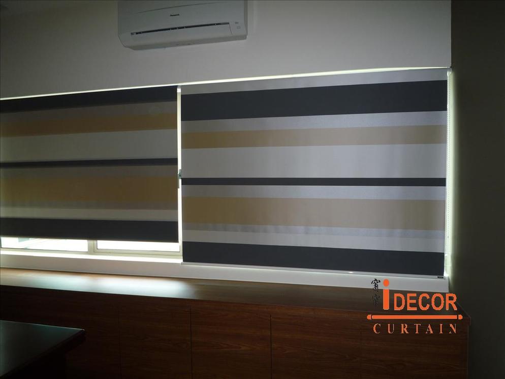 Roller Blinds28