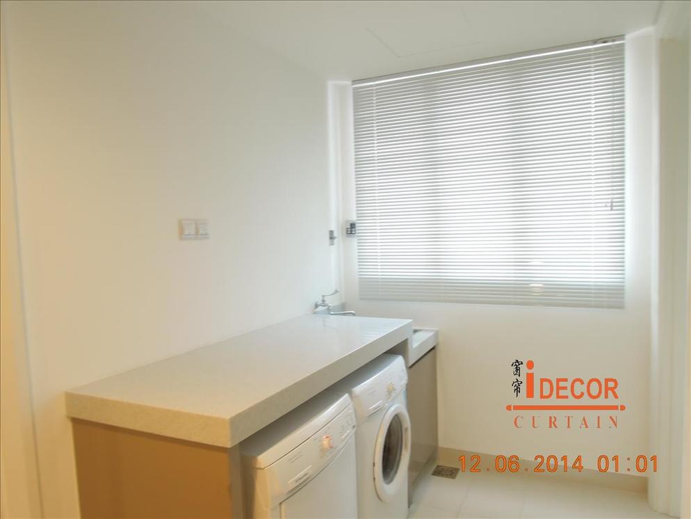 Venetian Blinds02