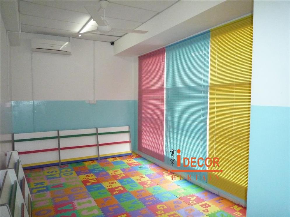 Venetian Blinds12