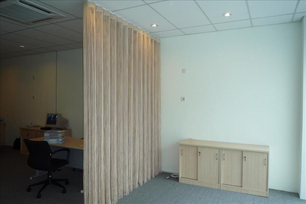 String Curtain3
