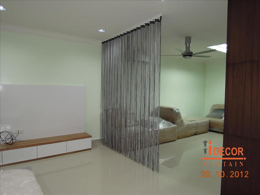 String Curtain2