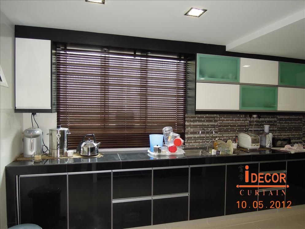Timber Venetian Blinds2