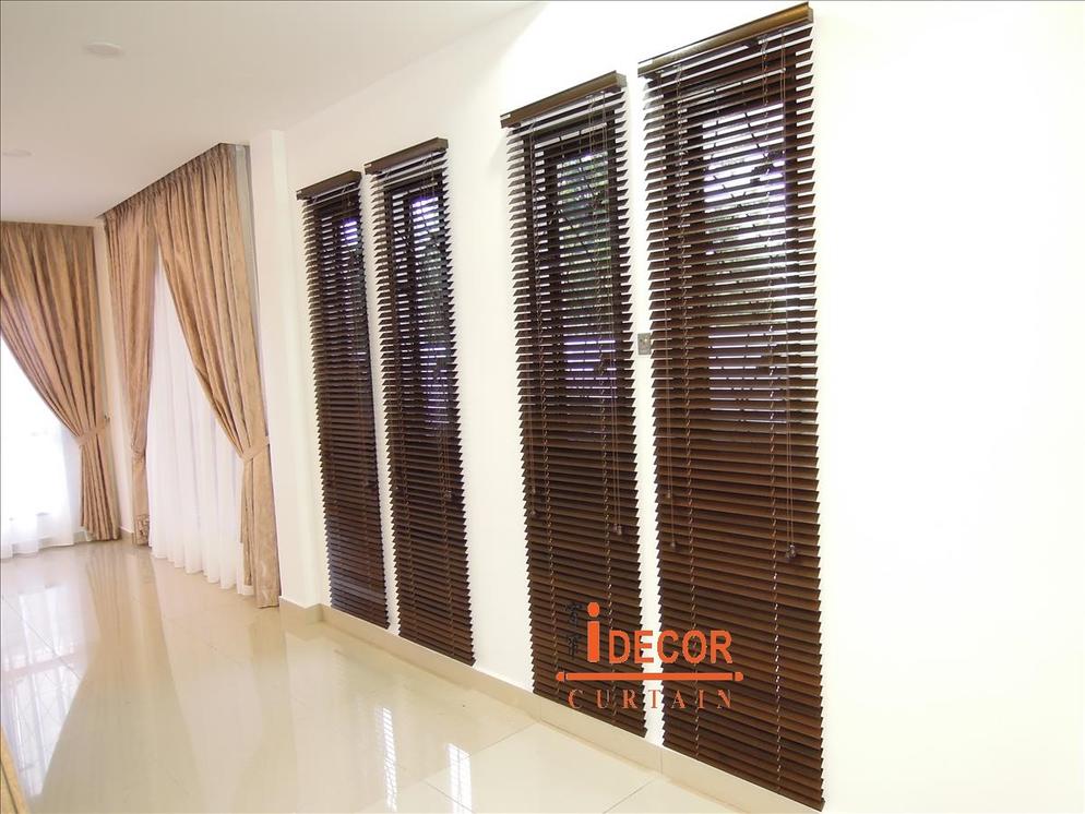 Timber Venetian Blinds3