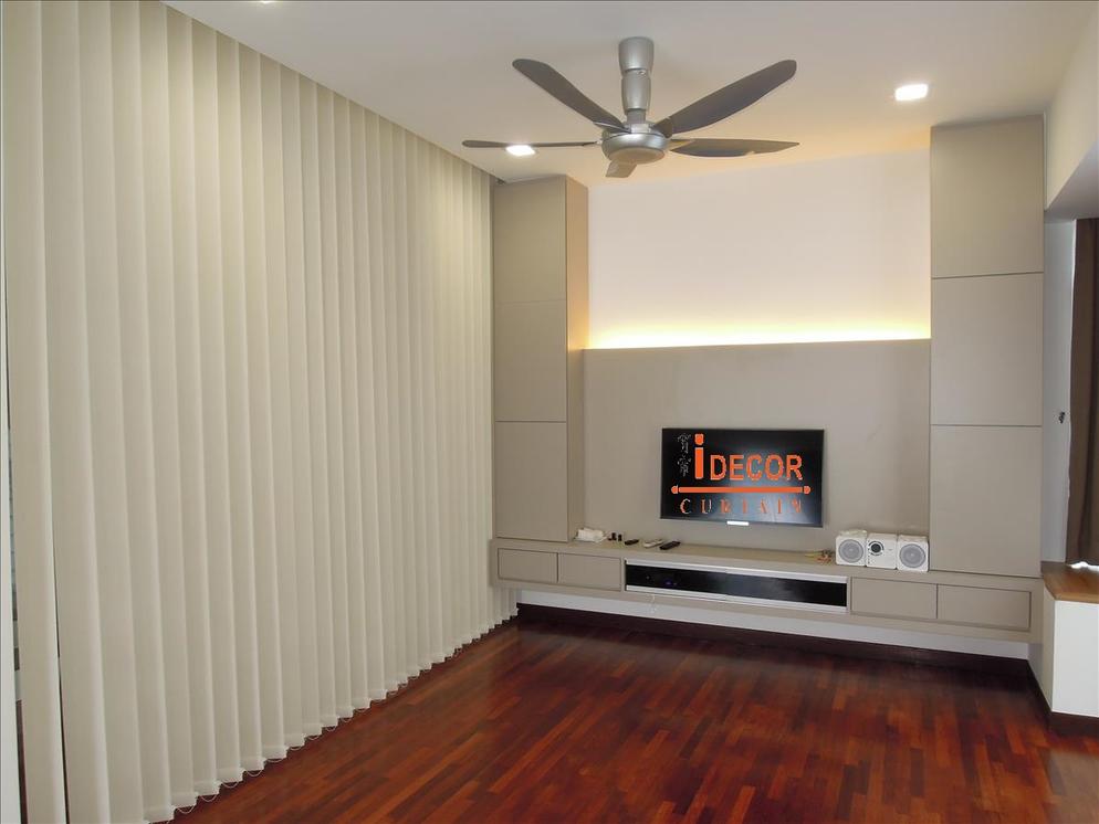 Vertical Blind3