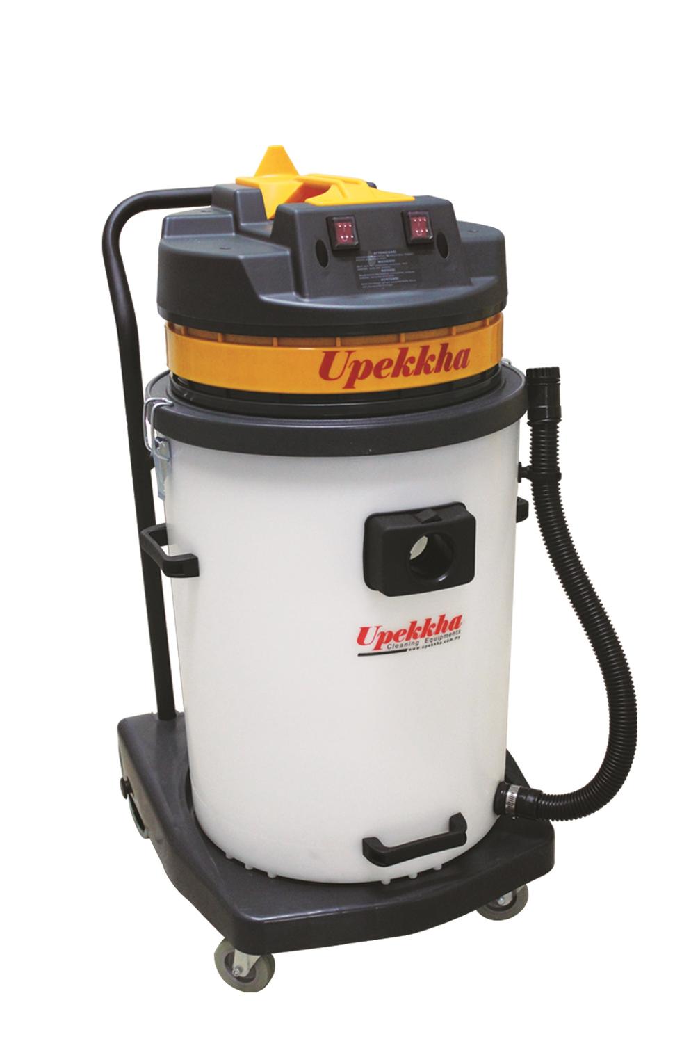 WD70PC  70L Wet   Dry Industrial 2 Motors Vacuum Cleaner complete with Standard Accessories  Plastic Tank