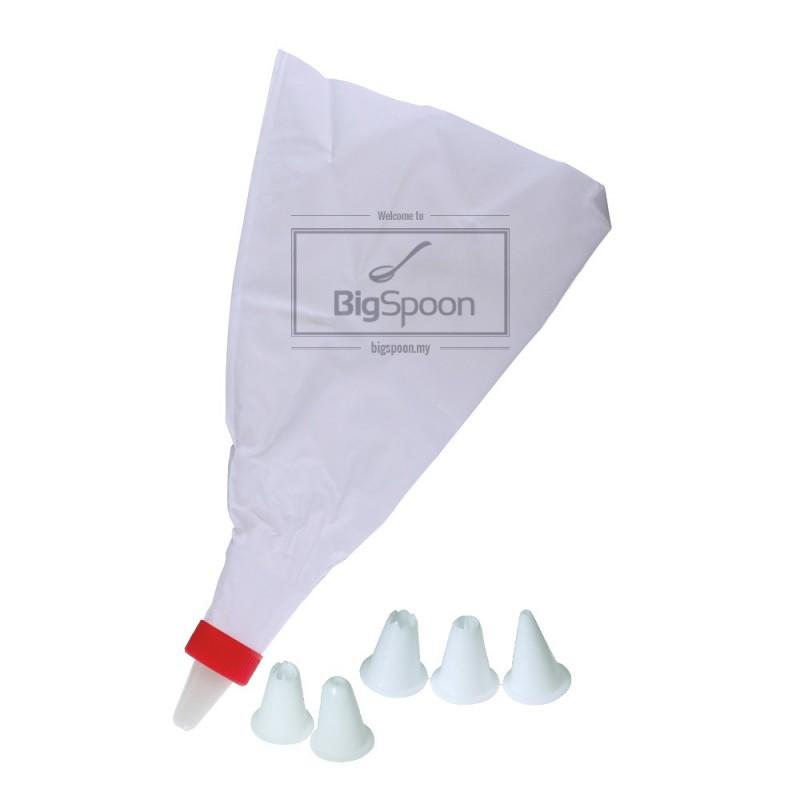 CAKE DECORATOR SET