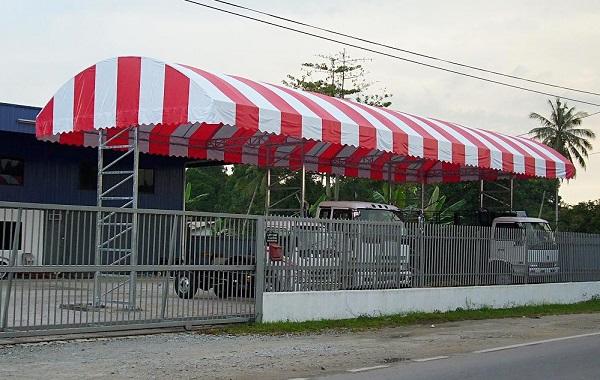 Half Moon Canopy