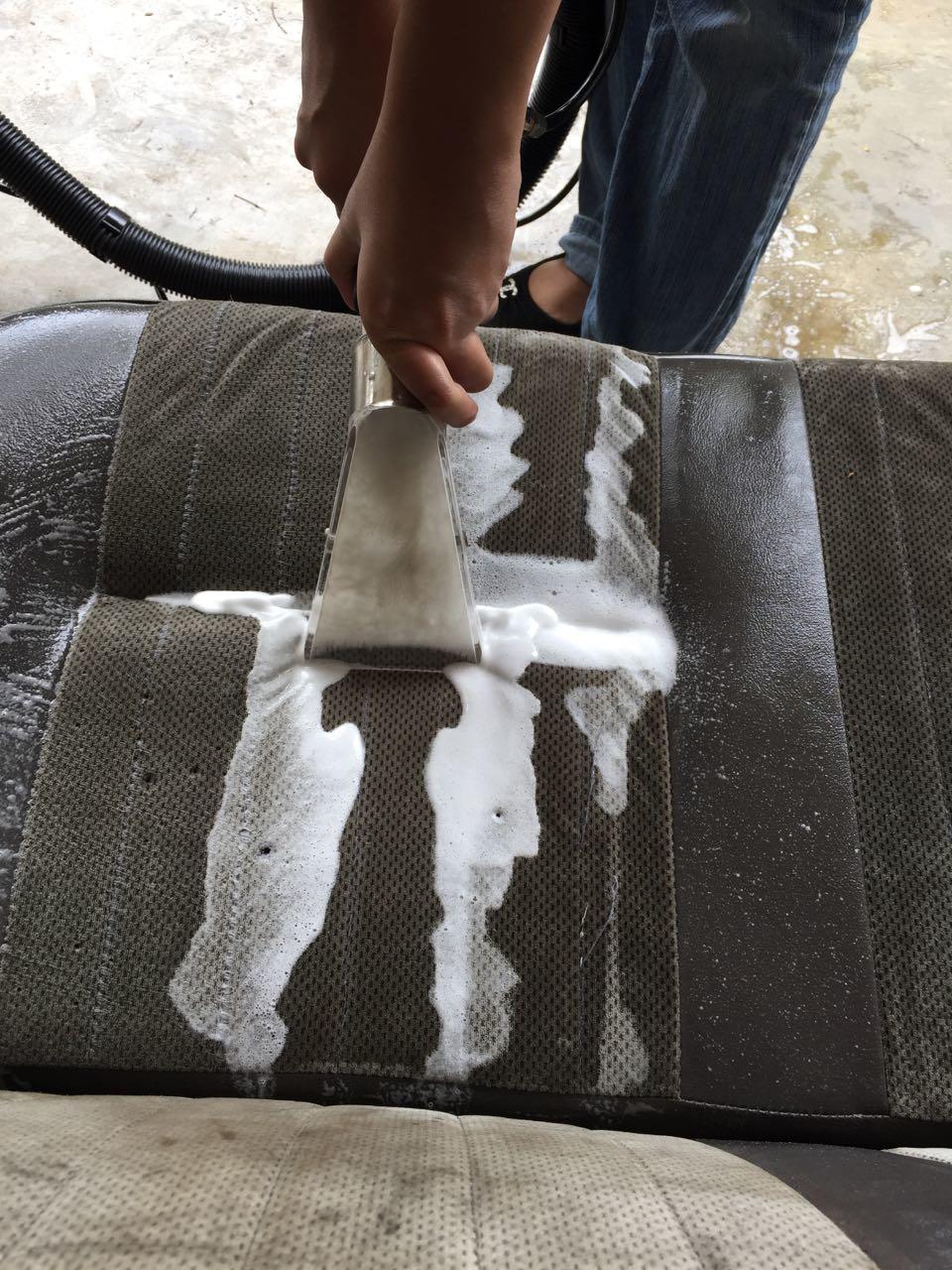 "MaxClean" cleaning cushion