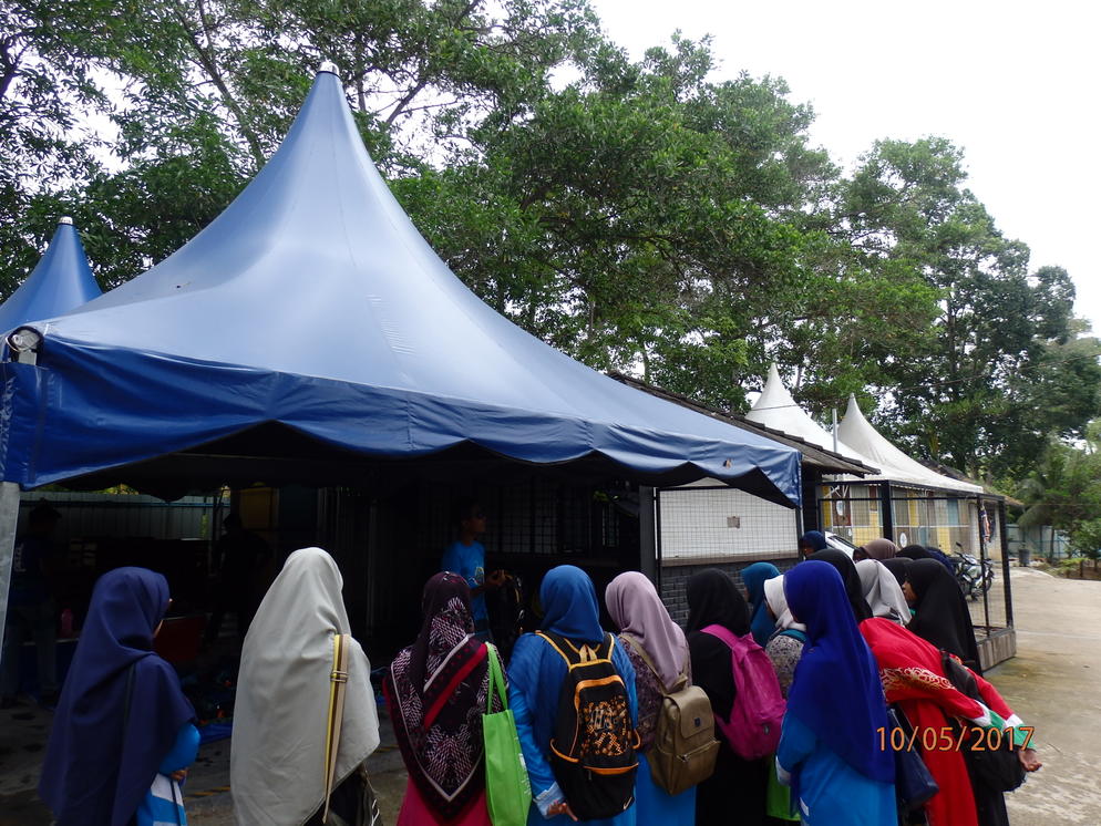 Safety Briefing by Ranger Syukri